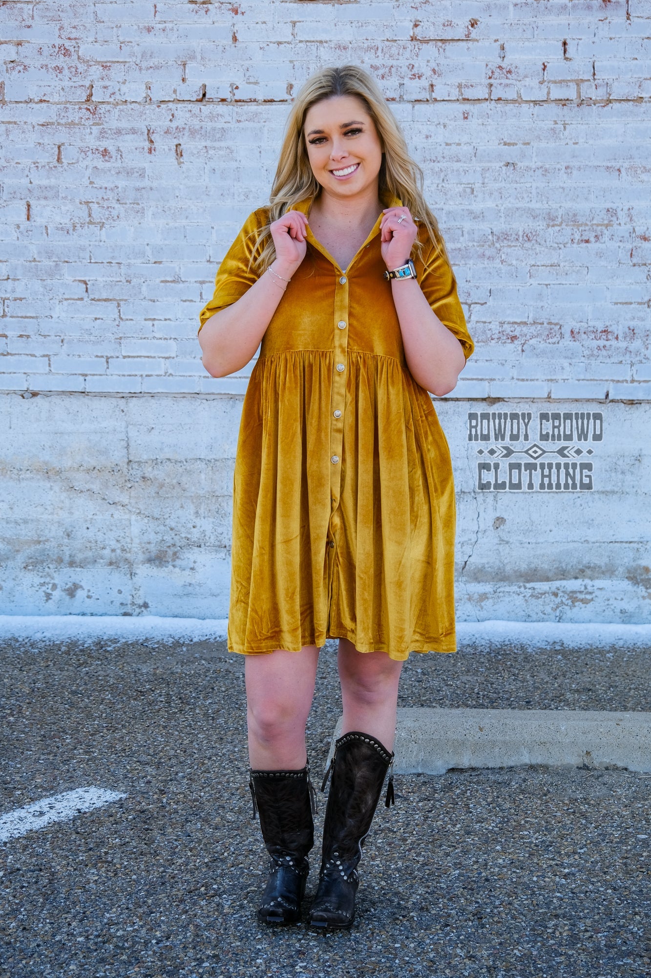 Western Dress, Western Apparel, velvet Dress, Western Casual Dress, Western Wholesale, Western Boutique, Wholesale Clothing, cowgirl outfit, western dress, western dresses for women, mustard velvet dress, western attire, clothes western style, upscale western, western aesthetic, western wholesale clothing
