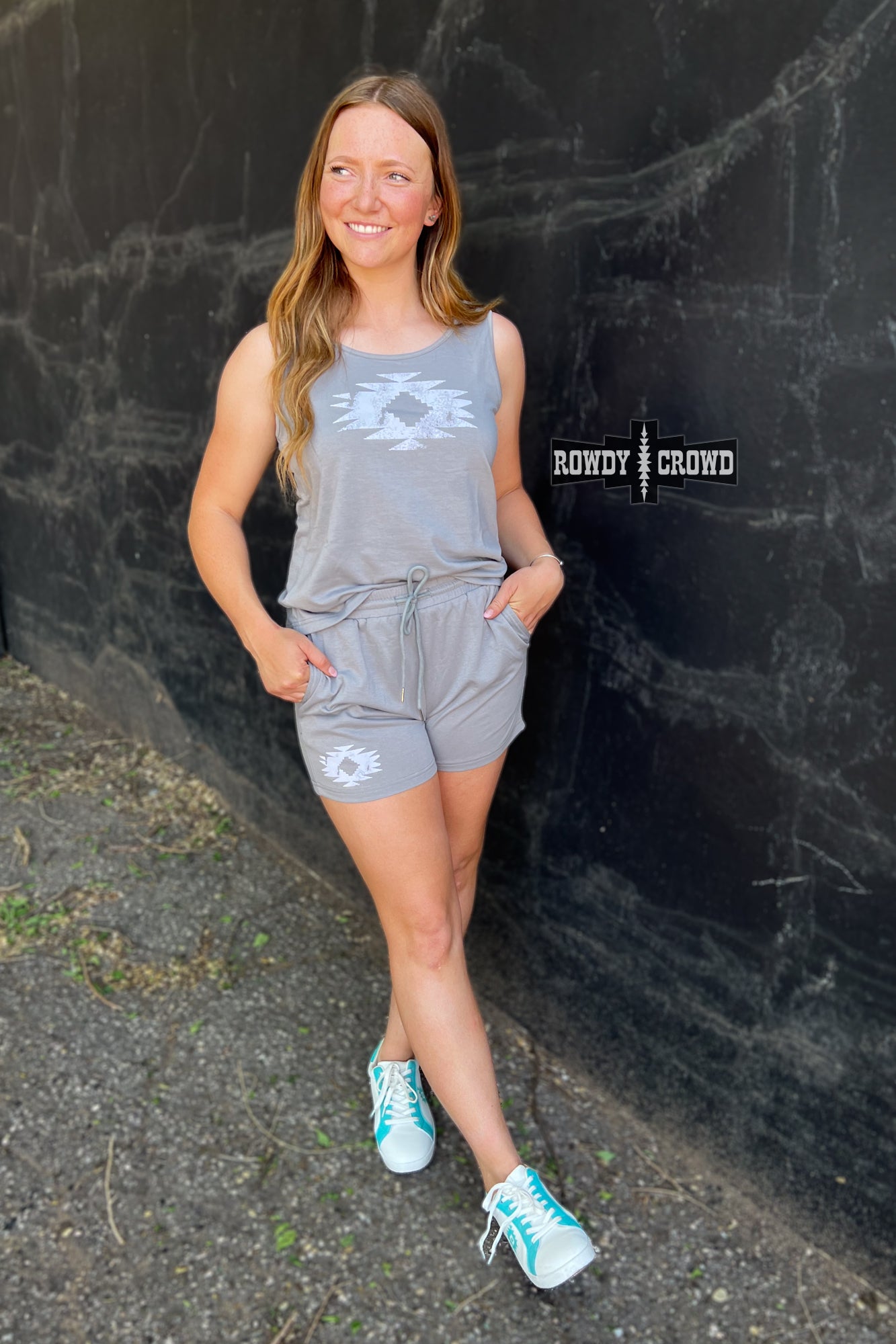 Western Apparel, Western Wholesale, Western Boutique, Longhorn Print, Longhorn Geo Print, Western Tops, Western Sweater Tank, Sweater Tank, Wholesale Clothing