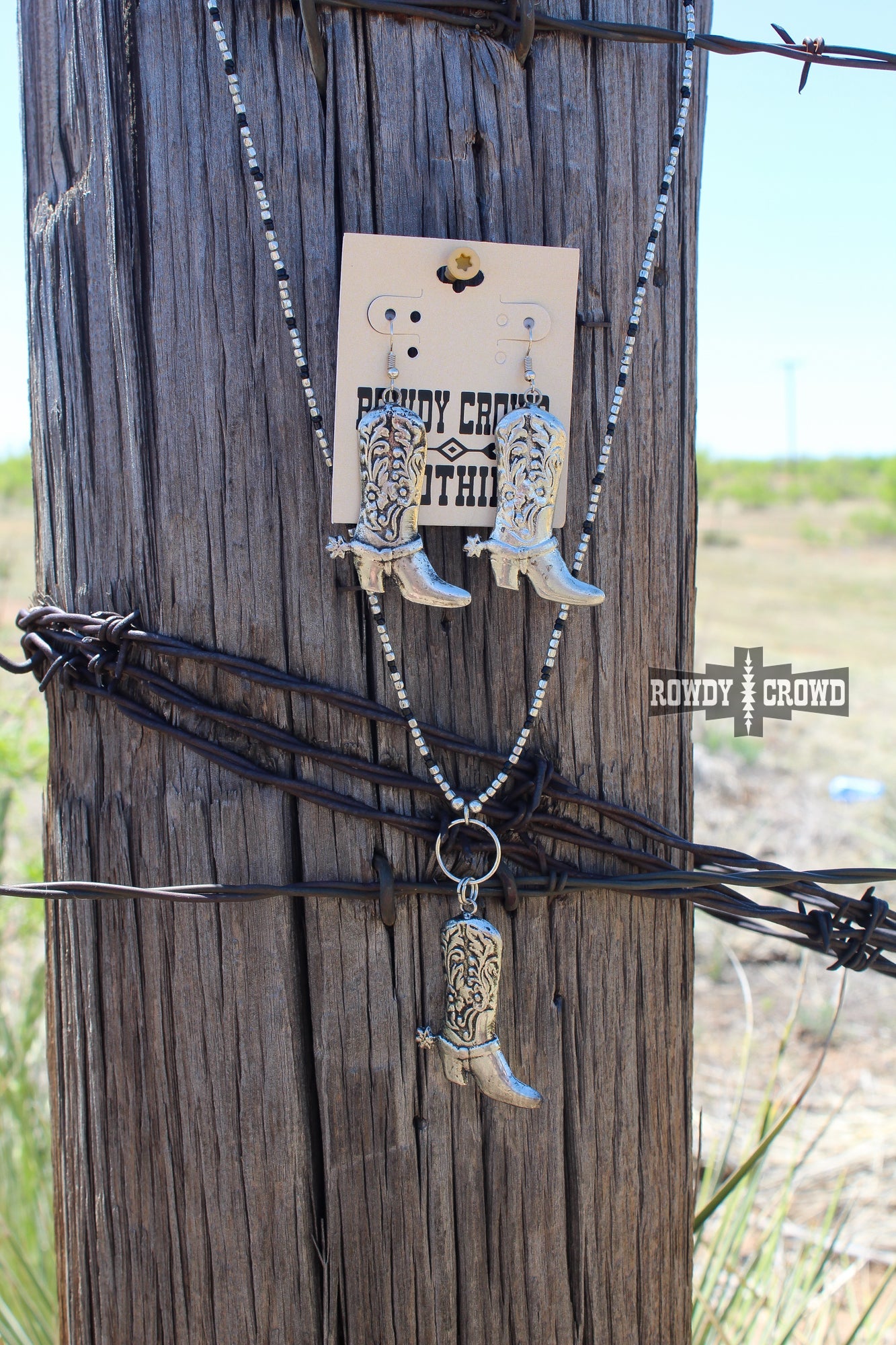 Western Accessories, Western Jewelry, Earrings for Women, Southwestern Jewelry, Western Jewelry Wholesale, Cowgirl Jewelry, Western Wholesale, Wholesale Accessories, Wholesale Jewelry, western boho earrings, silver boot earrings, boot earrings, silver western earrings, western earrings, western dangle earrings