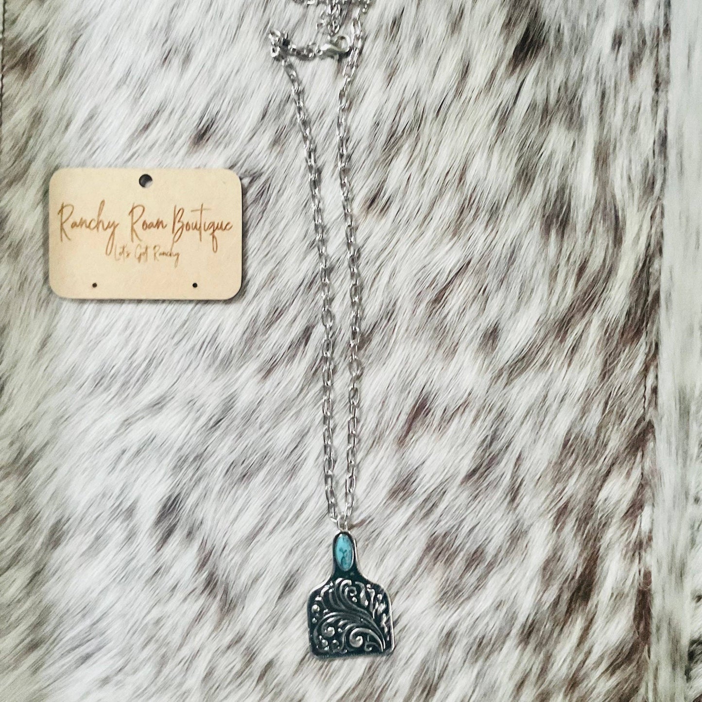 floral pattern cattle tag western necklace